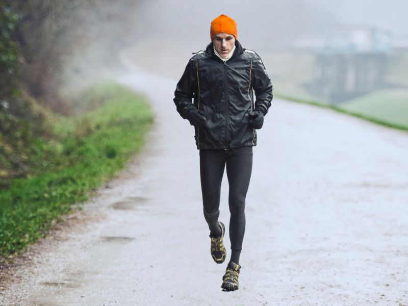 What to Wear Running in the Rain _ waterproof jacket